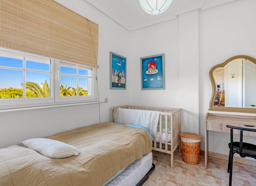 Resale - Country House - Los Montesinos