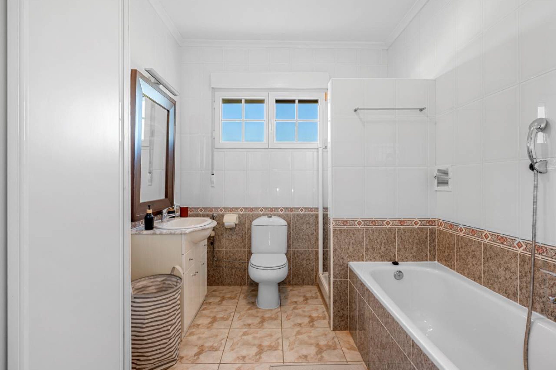 Resale - Country House - Los Montesinos