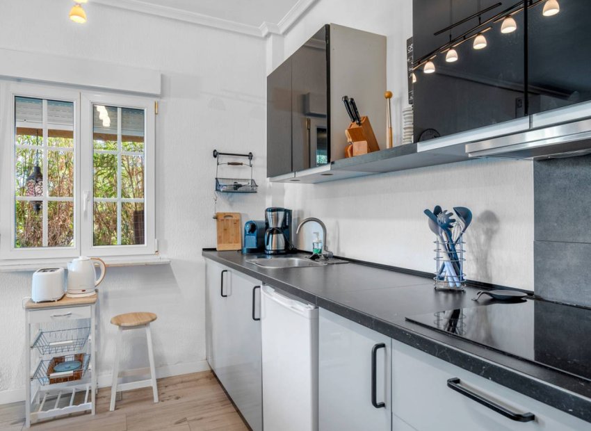 Resale - Country House - Los Montesinos