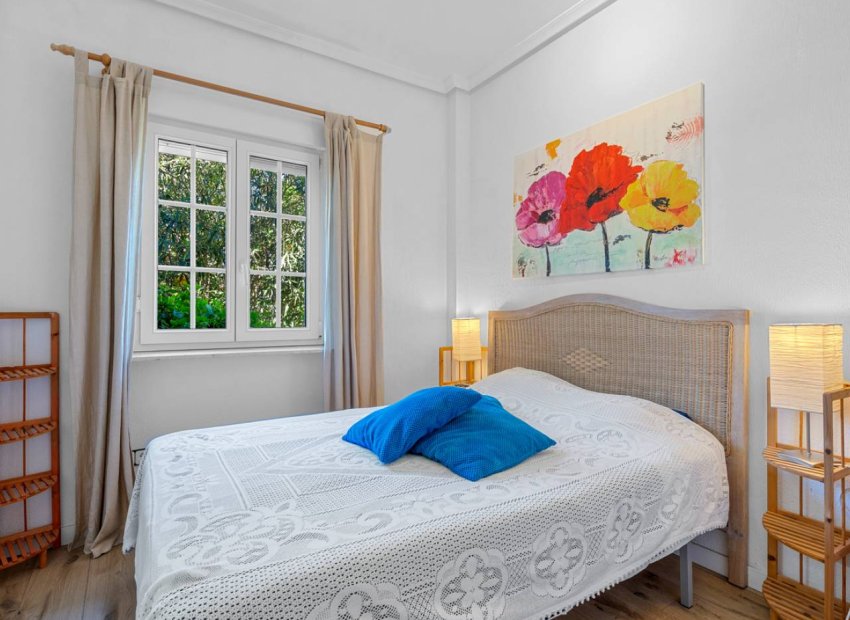 Resale - Country House - Los Montesinos