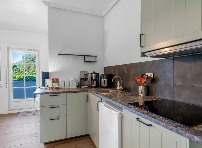 Resale - Country House - Los Montesinos