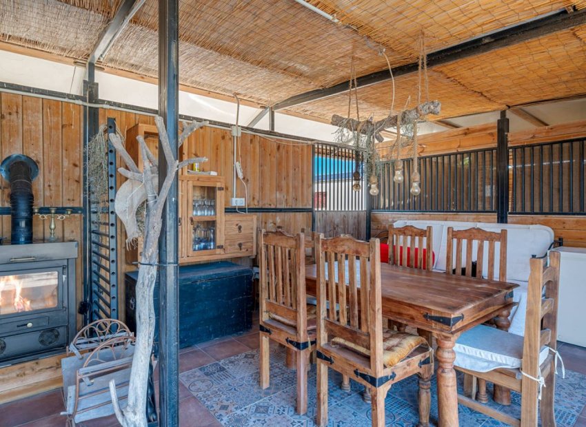 Resale - Country House - Los Montesinos