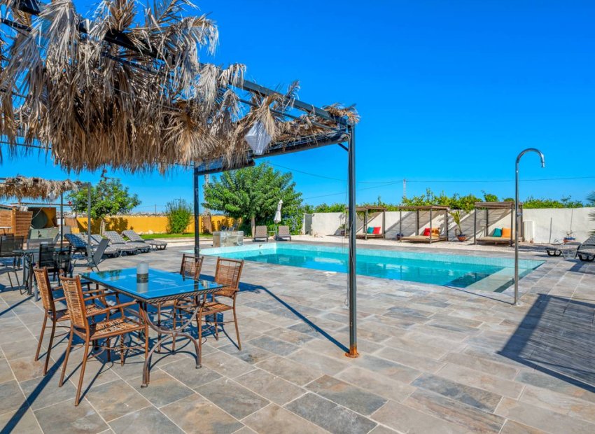 Resale - Country House - Los Montesinos