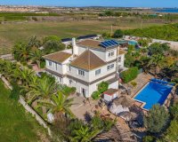 Resale - Country House - Los Montesinos