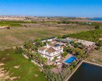 Resale - Country House - Los Montesinos
