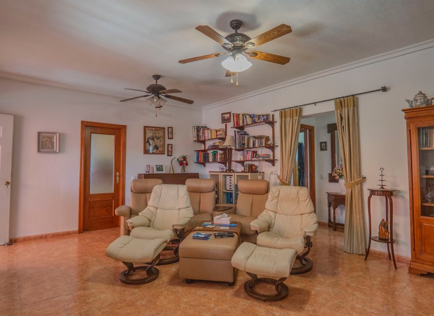 Resale - Country House - Orihuela - San Bartolome