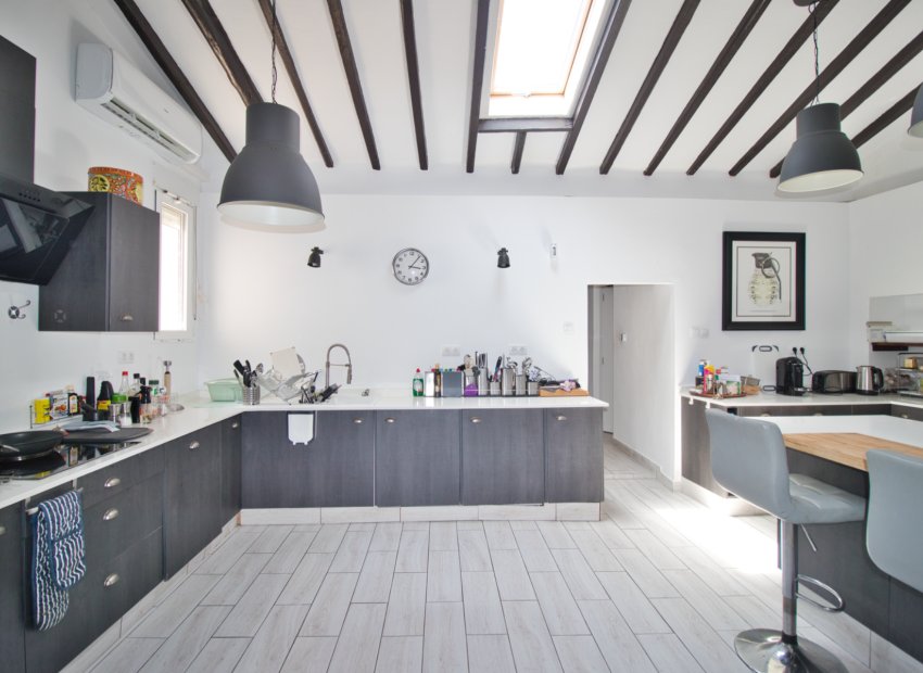 Resale - Country House - Pinoso