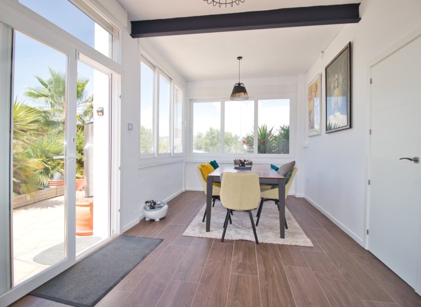 Resale - Country House - Pinoso