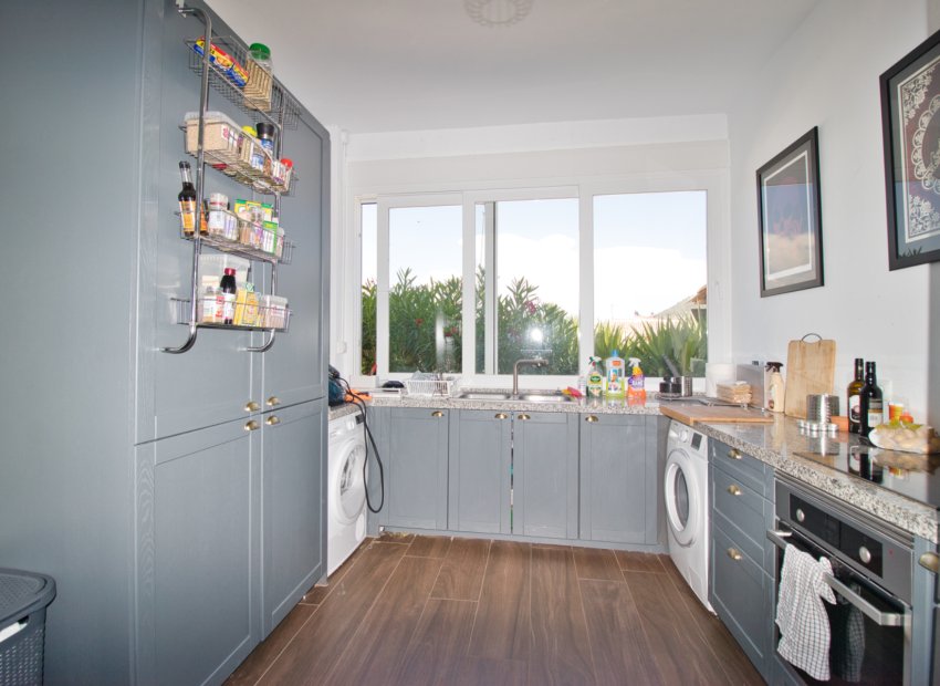 Resale - Country House - Pinoso