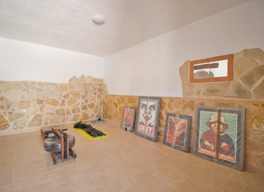 Resale - Country House - Pinoso