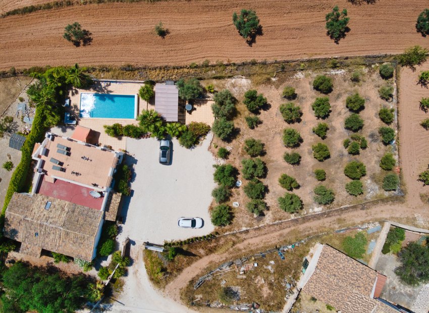 Resale - Country House - Pinoso