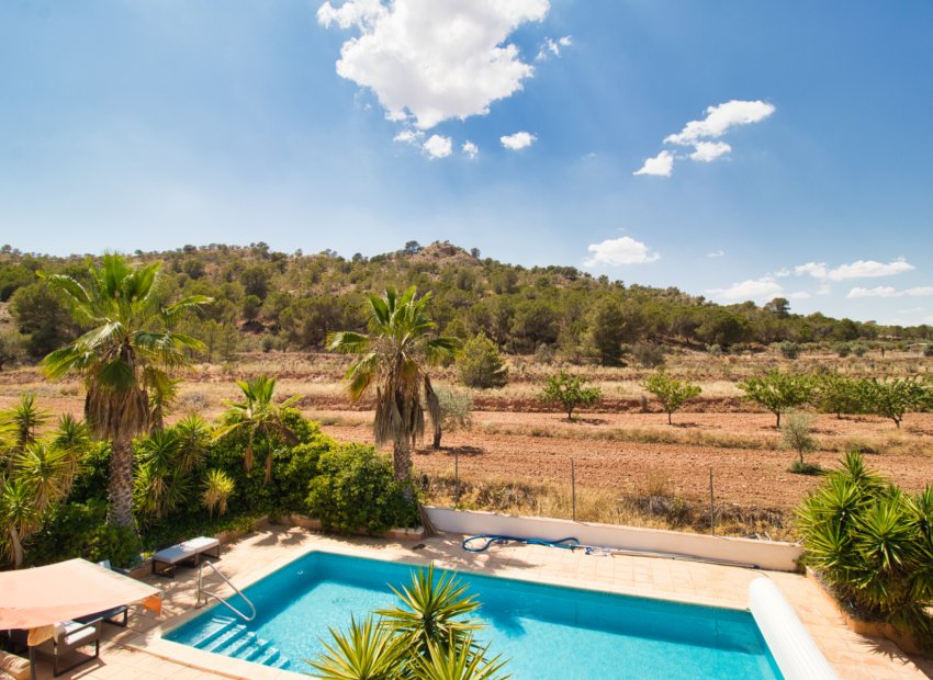 Resale - Country House - Pinoso