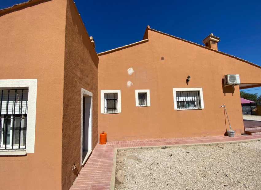 Resale - Country House - Salinas