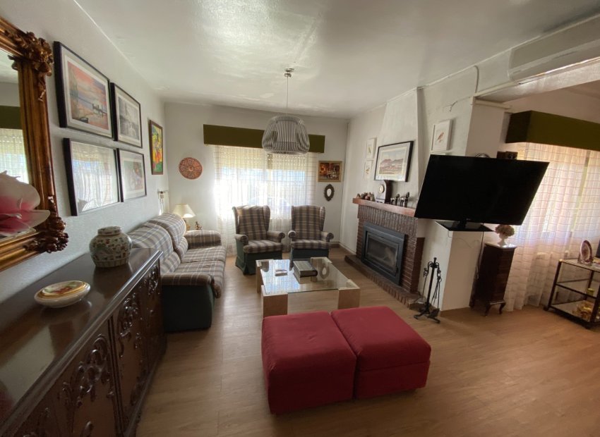 Resale - Country House - Salinas