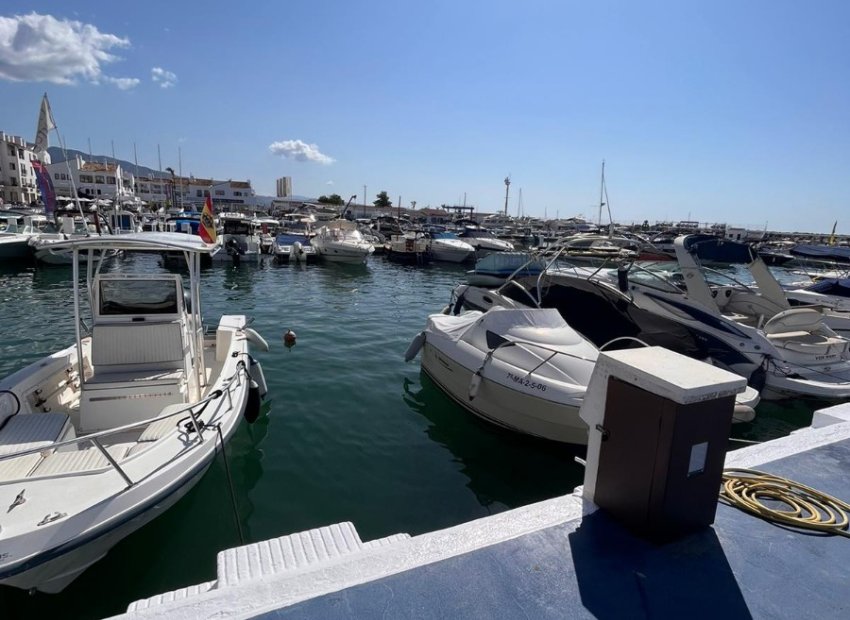 Resale - Garage - Marbella - Puerto Banús