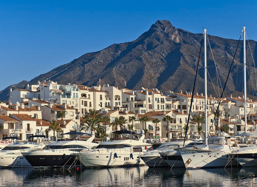 Resale - Garage - Marbella - Puerto Banús