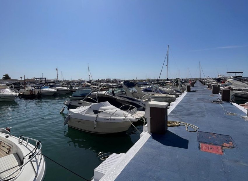 Resale - Garage - Marbella - Puerto Banús