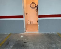 Resale - Garage - Mil Palmeras