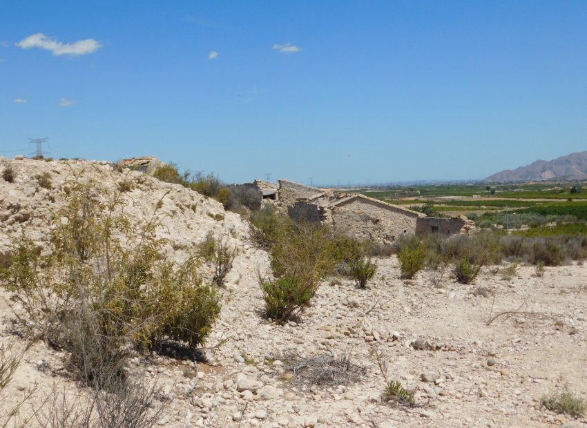 Resale - Plot / Land - Fortuna