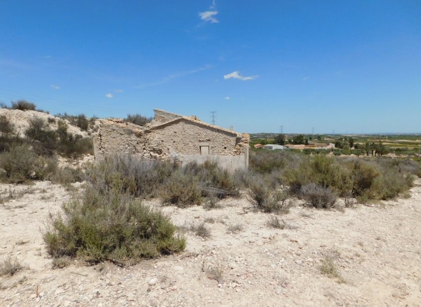 Resale - Plot / Land - Fortuna