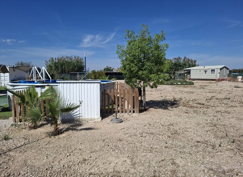 Resale - Plot / Land - Guardamar del Segura