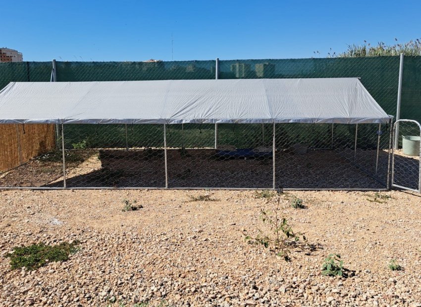 Resale - Plot / Land - Guardamar del Segura