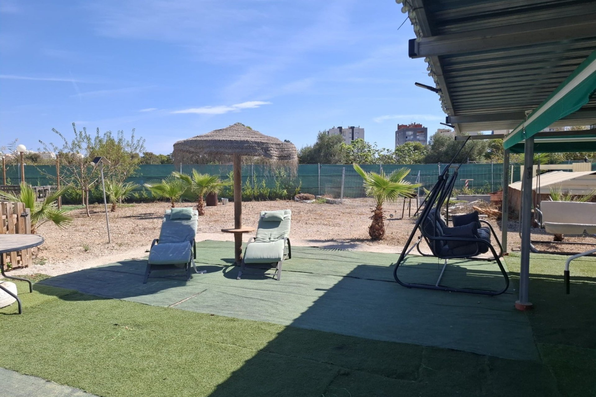 Resale - Plot / Land - Guardamar del Segura