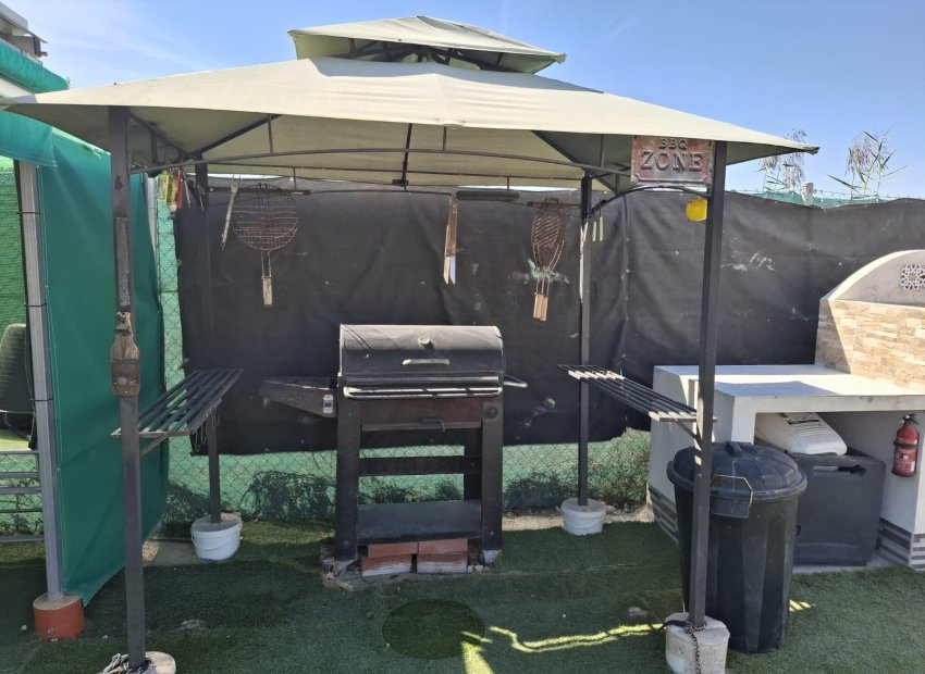 Resale - Plot / Land - Guardamar del Segura