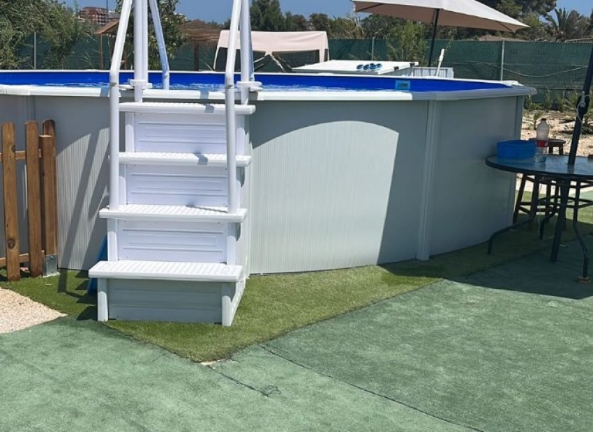 Resale - Plot / Land - Guardamar del Segura