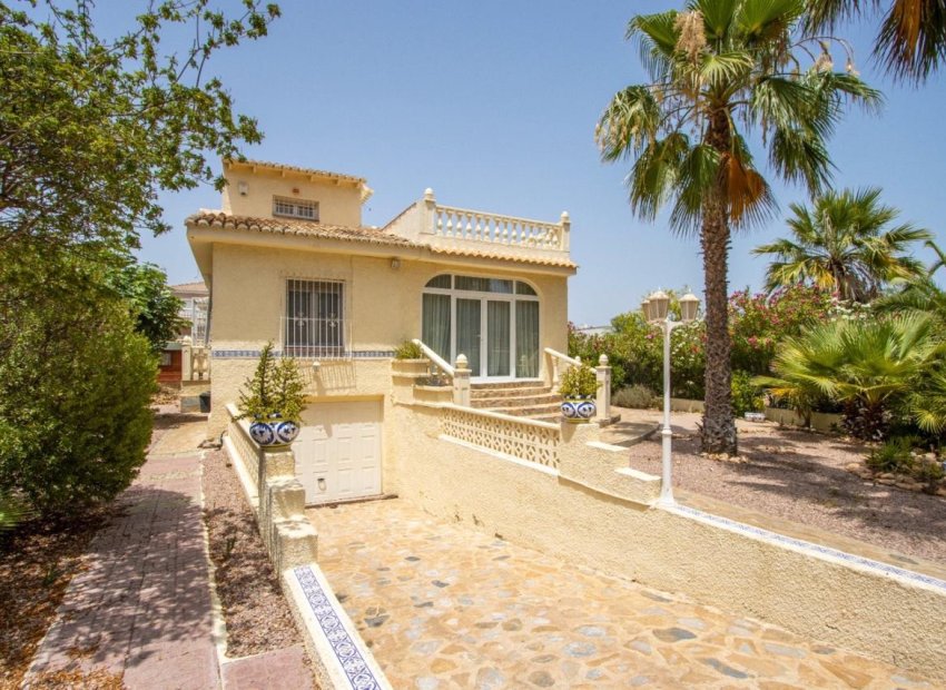 Resale - Plot / Land - Orihuela Costa - La Zenia