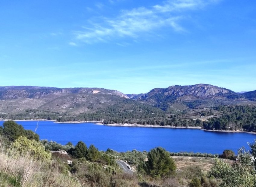 Resale - Plot / Land - Planes