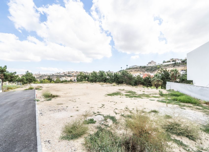 Resale - Plot / Land - Rojales - Ciudad Quesada