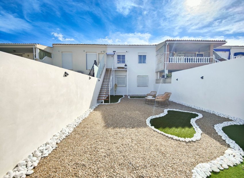 Resale - Top floor bungalow - Orihuela Costa - Cabo Roig