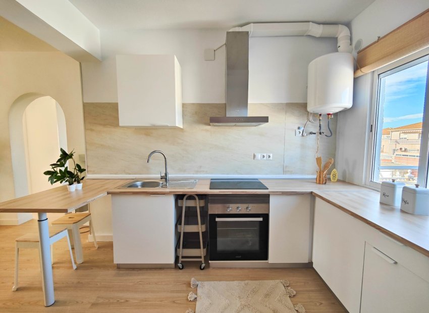 Resale - Top floor bungalow - Orihuela Costa - Cabo Roig