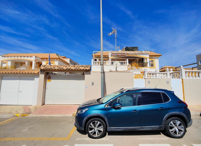 Resale - Top floor bungalow - Torrevieia - La Siesta - El Chaparral - San Luis