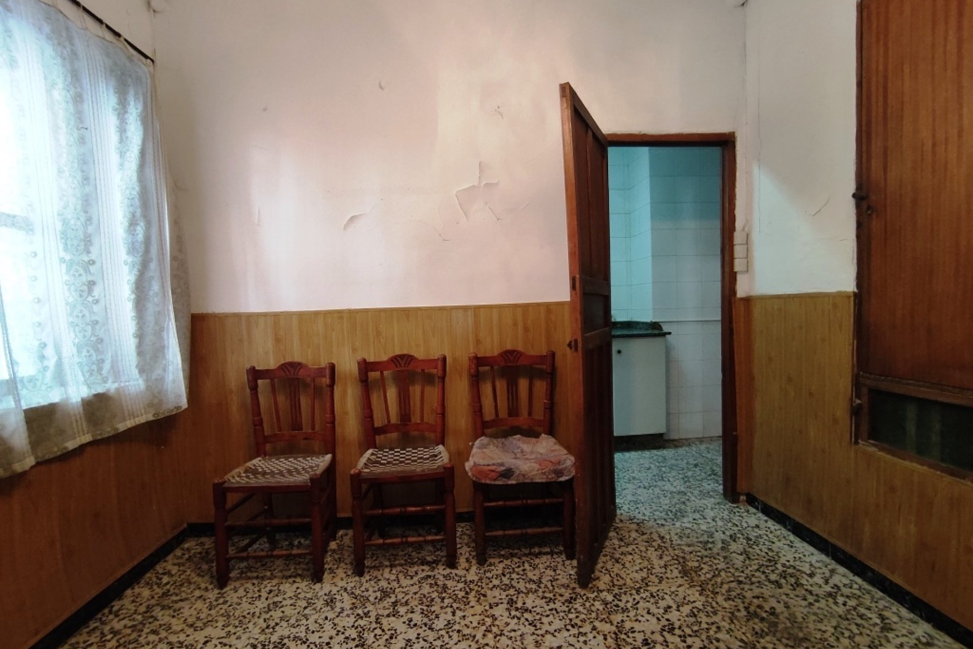 Resale - Townhouse / Duplex / Corner - Agres - town