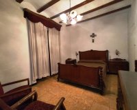 Resale - Townhouse / Duplex / Corner - Agres - town