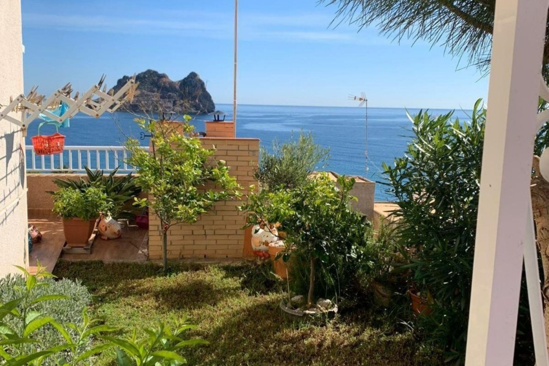 Resale - Townhouse / Duplex / Corner - Águilas - El Hornillo