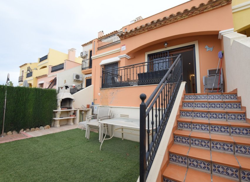 Resale - Townhouse / Duplex / Corner - Algorfa - La finca Golf