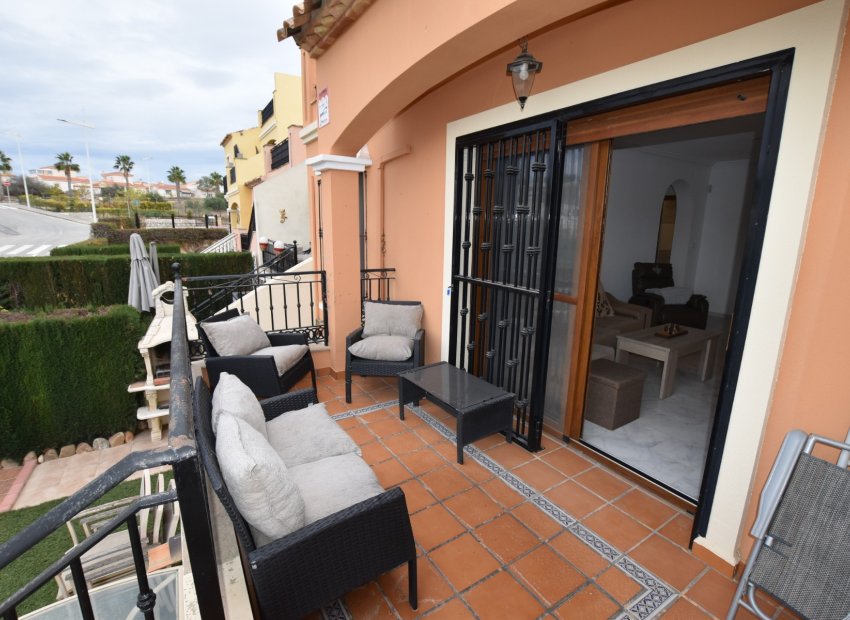 Resale - Townhouse / Duplex / Corner - Algorfa - La finca Golf