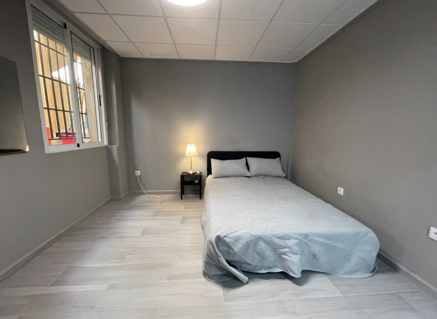 Resale - Townhouse / Duplex / Corner - Algorfa - La finca Golf