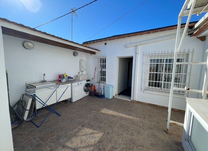 Resale - Townhouse / Duplex / Corner - Algorfa - La finca Golf
