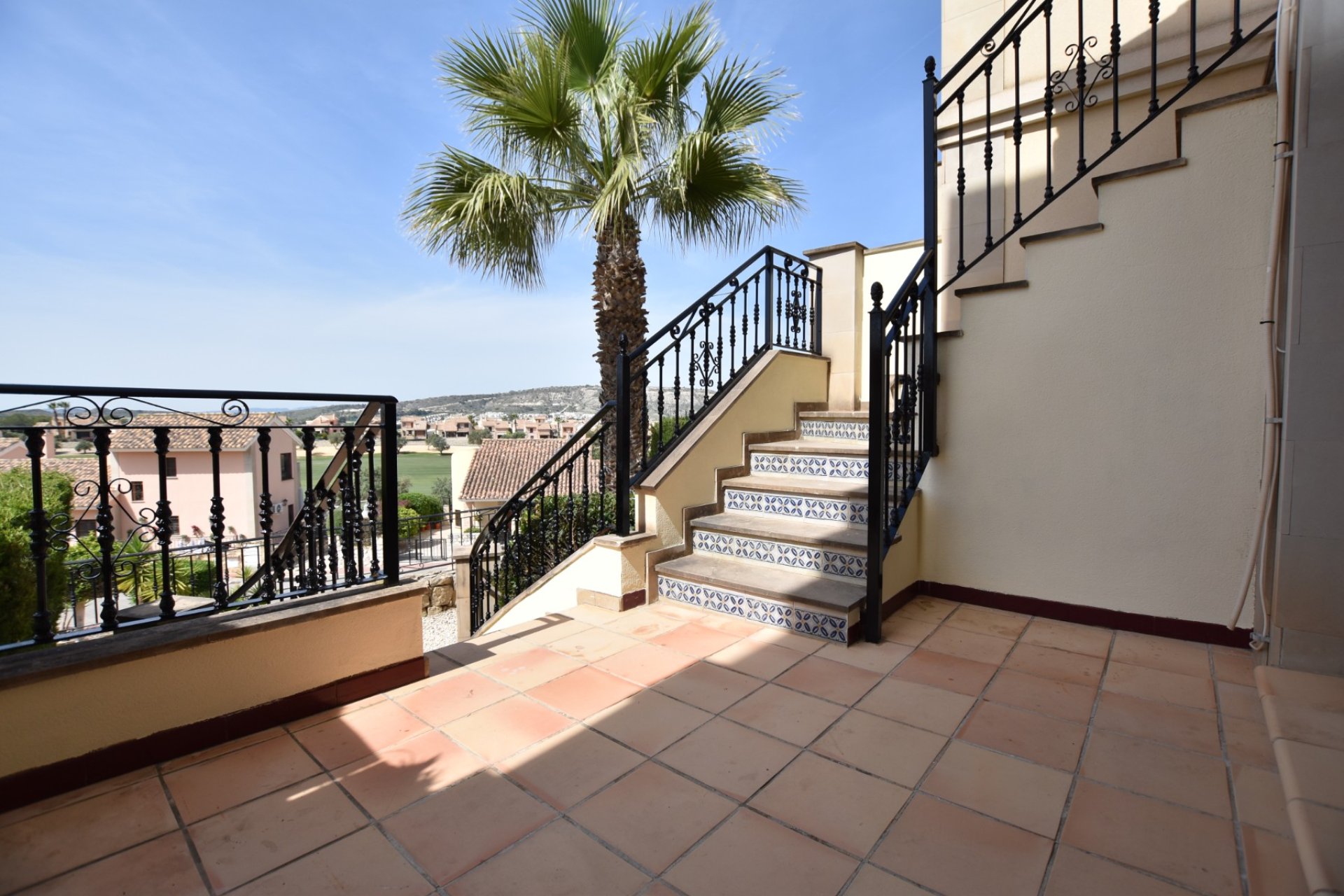 Resale - Townhouse / Duplex / Corner - Algorfa - La finca Golf