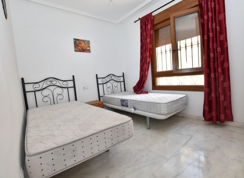 Resale - Townhouse / Duplex / Corner - Algorfa - La finca Golf