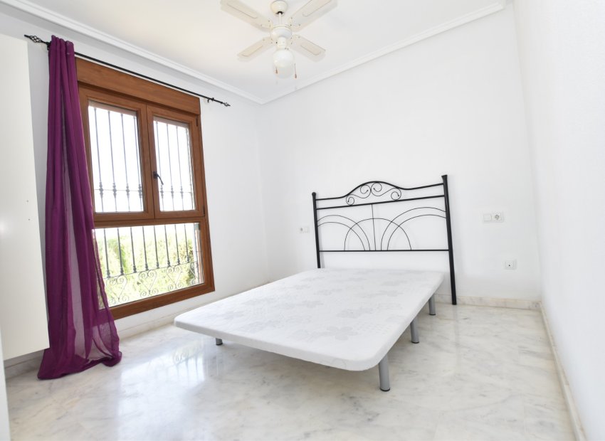 Resale - Townhouse / Duplex / Corner - Algorfa - La finca Golf