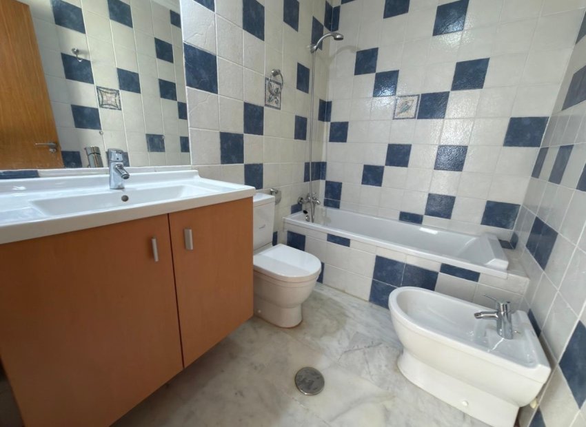 Resale - Townhouse / Duplex / Corner - Algorfa - La finca Golf
