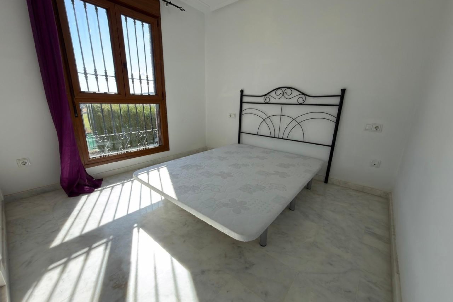 Resale - Townhouse / Duplex / Corner - Algorfa - La finca Golf
