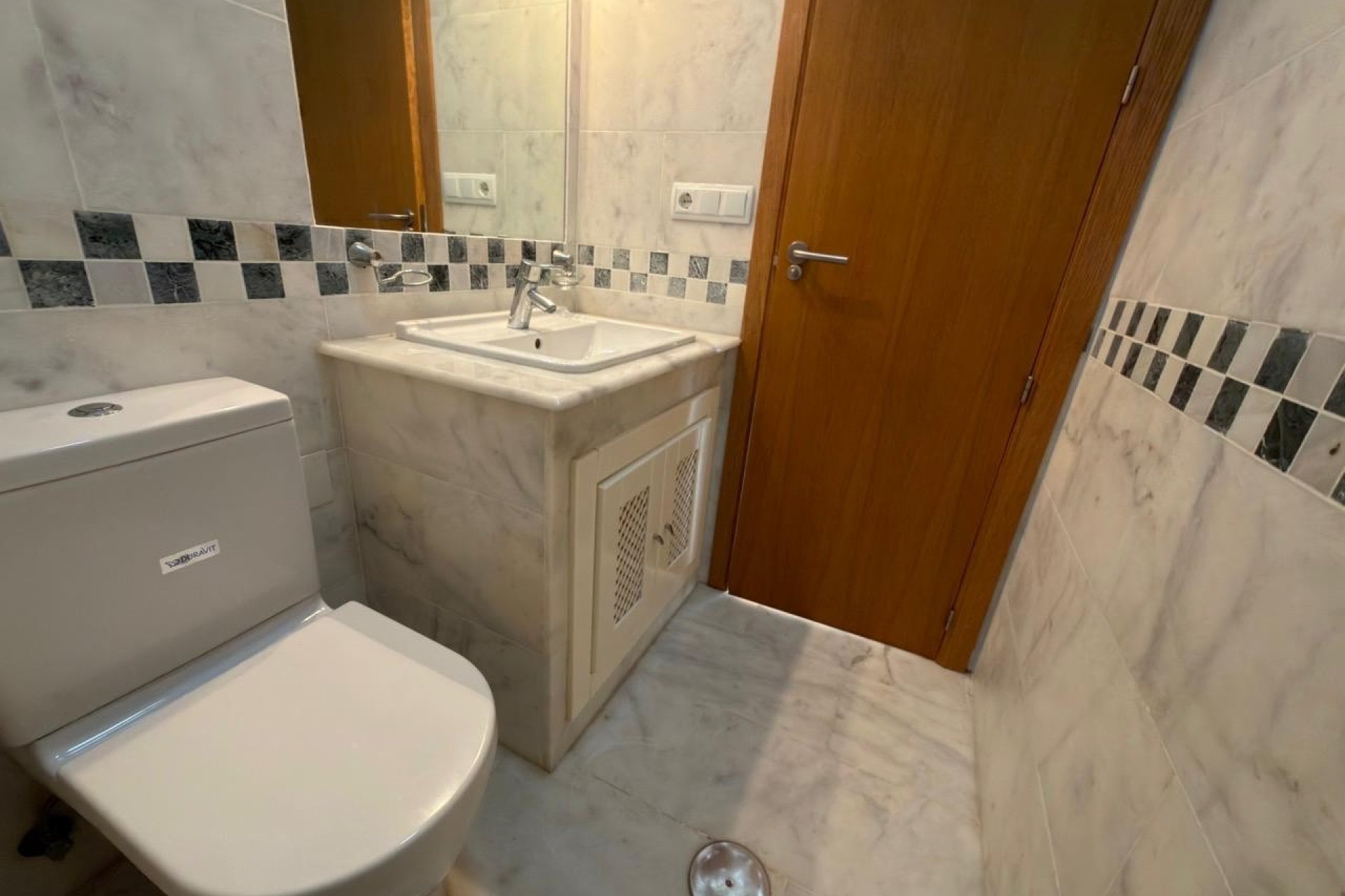 Resale - Townhouse / Duplex / Corner - Algorfa - La finca Golf