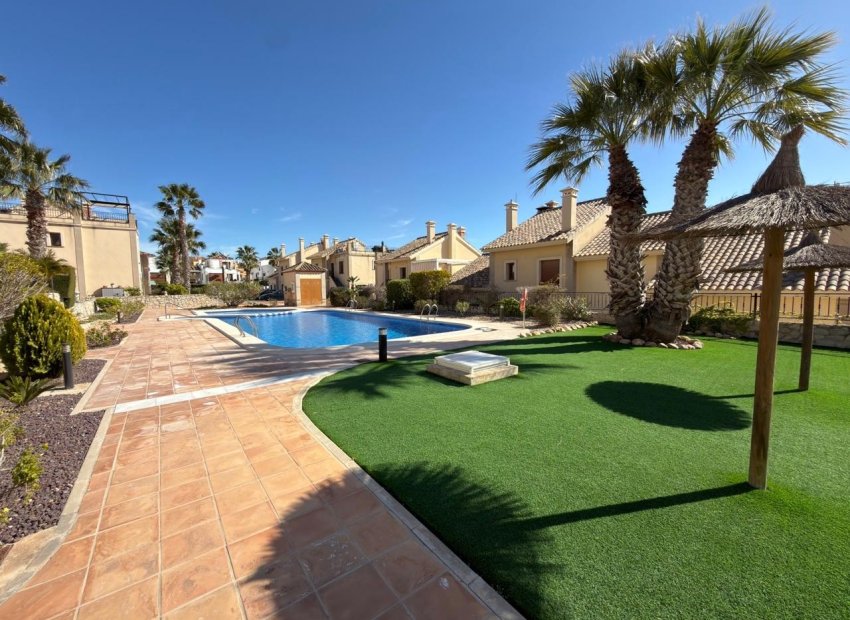 Resale - Townhouse / Duplex / Corner - Algorfa - La finca Golf
