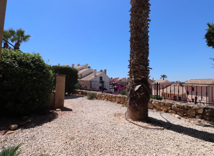 Resale - Townhouse / Duplex / Corner - Algorfa - La finca Golf
